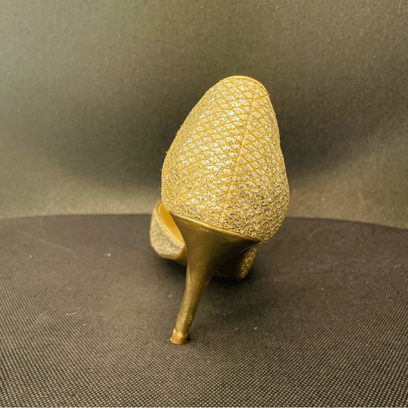 Marc Fisher Women’s Heels - Picture 5 of 11